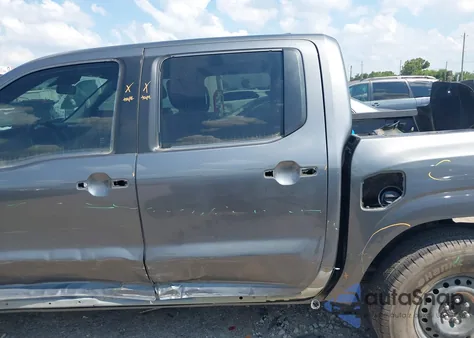 2022 Nissan Frontier Sv 4X2 z USA, uszkodzony, nr VIN 1N6ED1EJXNN675444